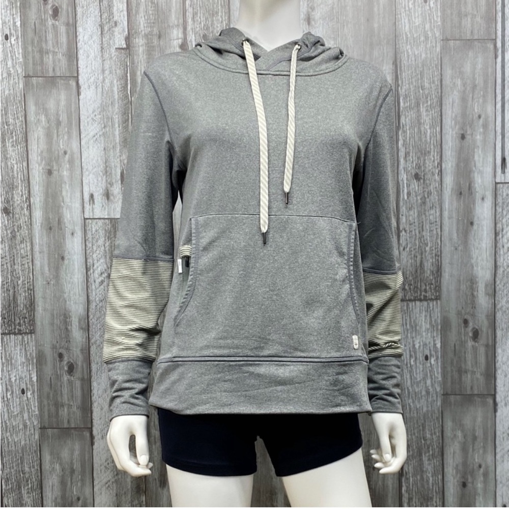 Vuori cloudline performance hoody